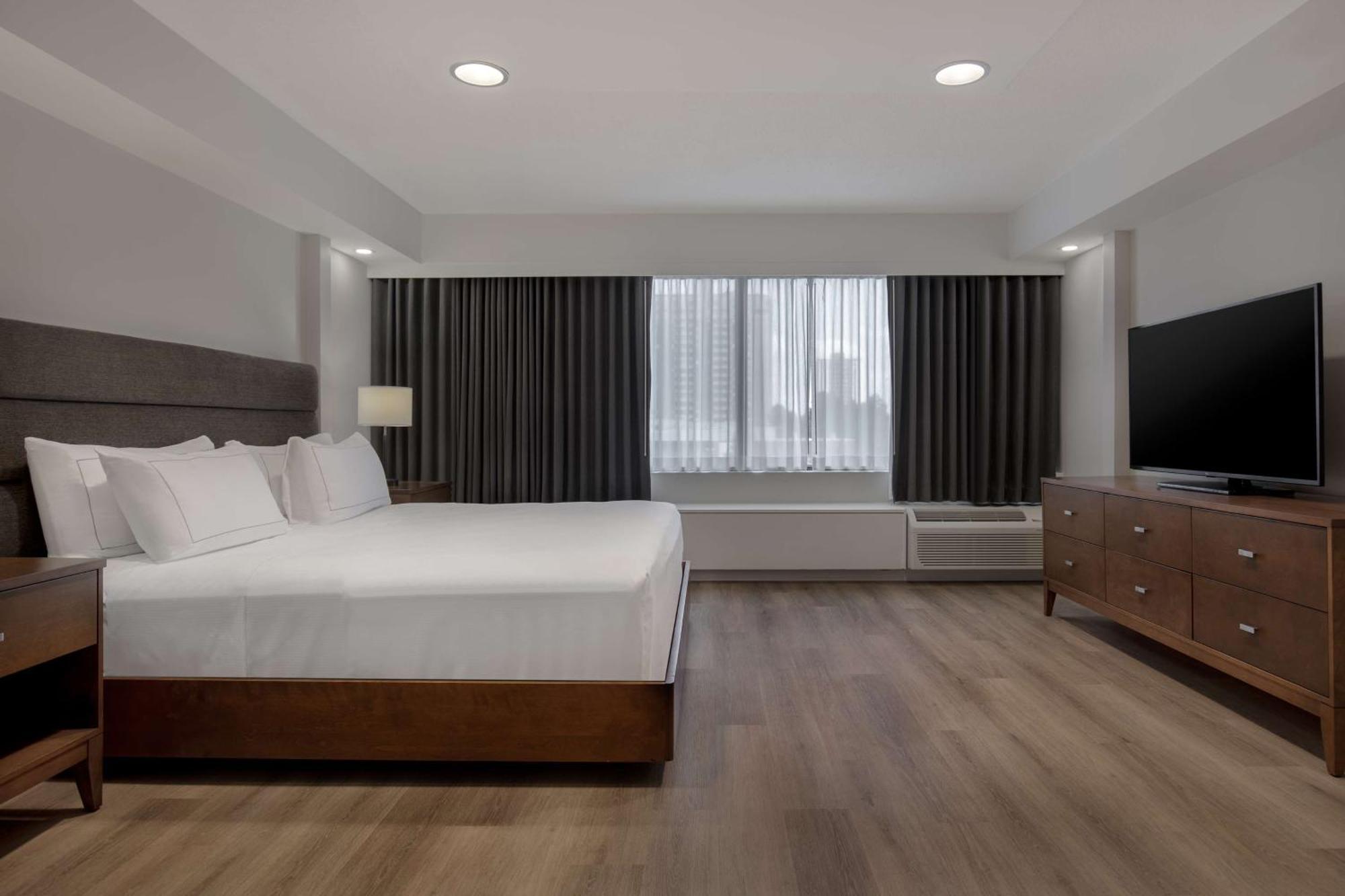 Doubletree By Hilton London Otel Dış mekan fotoğraf